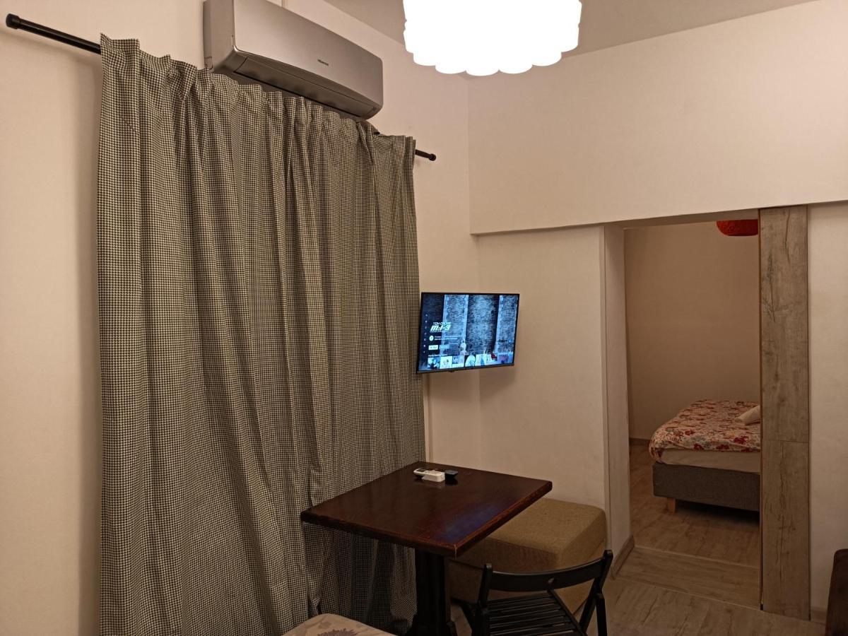 Lux Apartament In The Bubble Of Piata Romana Bucareste Exterior foto